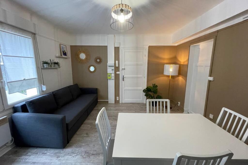 Moderne Sur Proche De La Et Nausicaa * Boulogne-sur-Mer